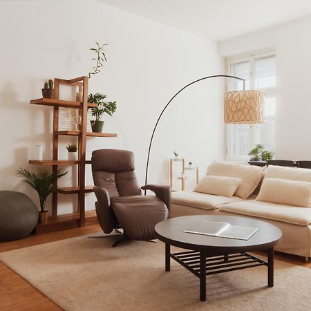 Stylish Designer Apartment At The Center Of Vienna Naschmarkt ภายนอก รูปภาพ