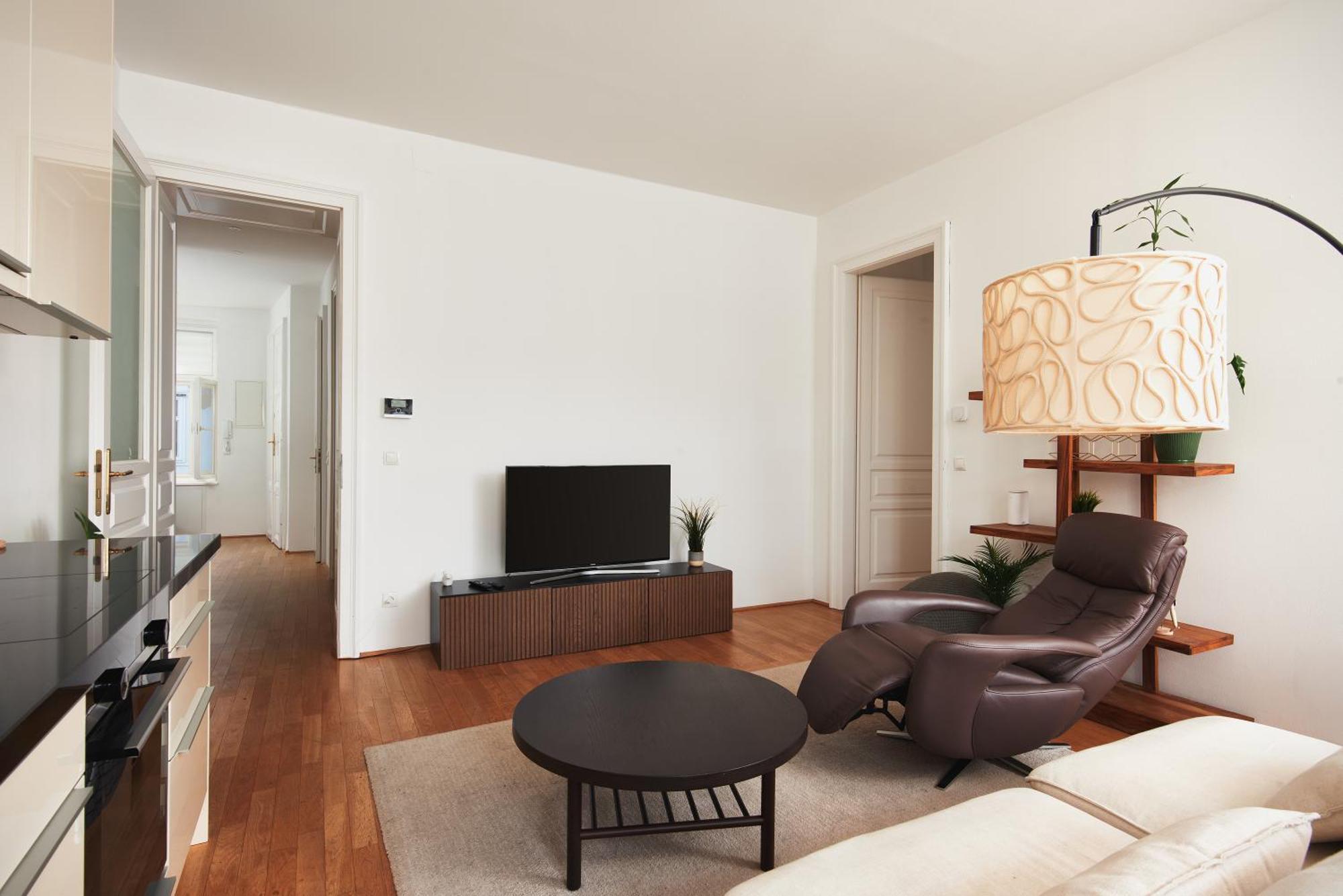 Stylish Designer Apartment At The Center Of Vienna Naschmarkt ภายนอก รูปภาพ
